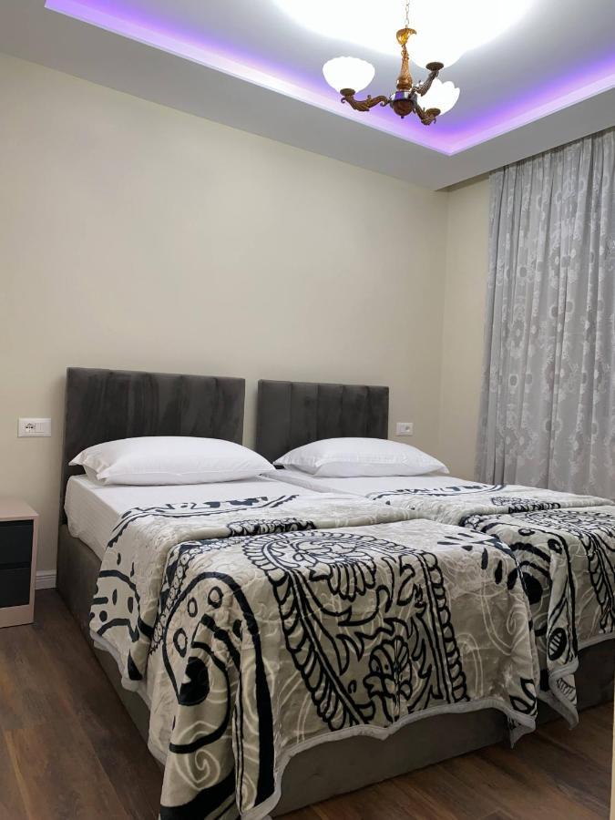 Komatas Modern Apartments In Bllok Area Tirana Exterior foto